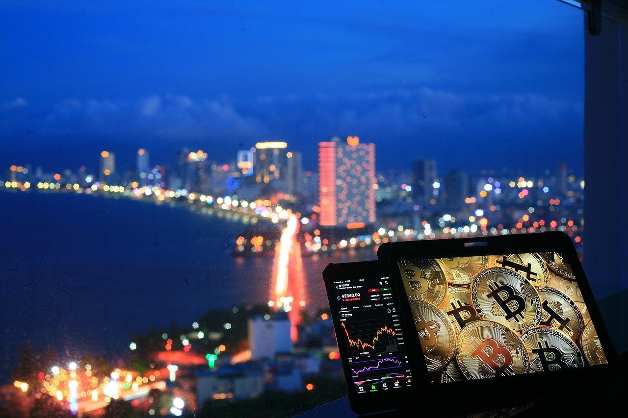 découvrez les différentes options d'investissement adaptées à vos objectifs financiers, que ce soit en actions, obligations, immobilier ou autres véhicules pour optimiser votre portefeuille.