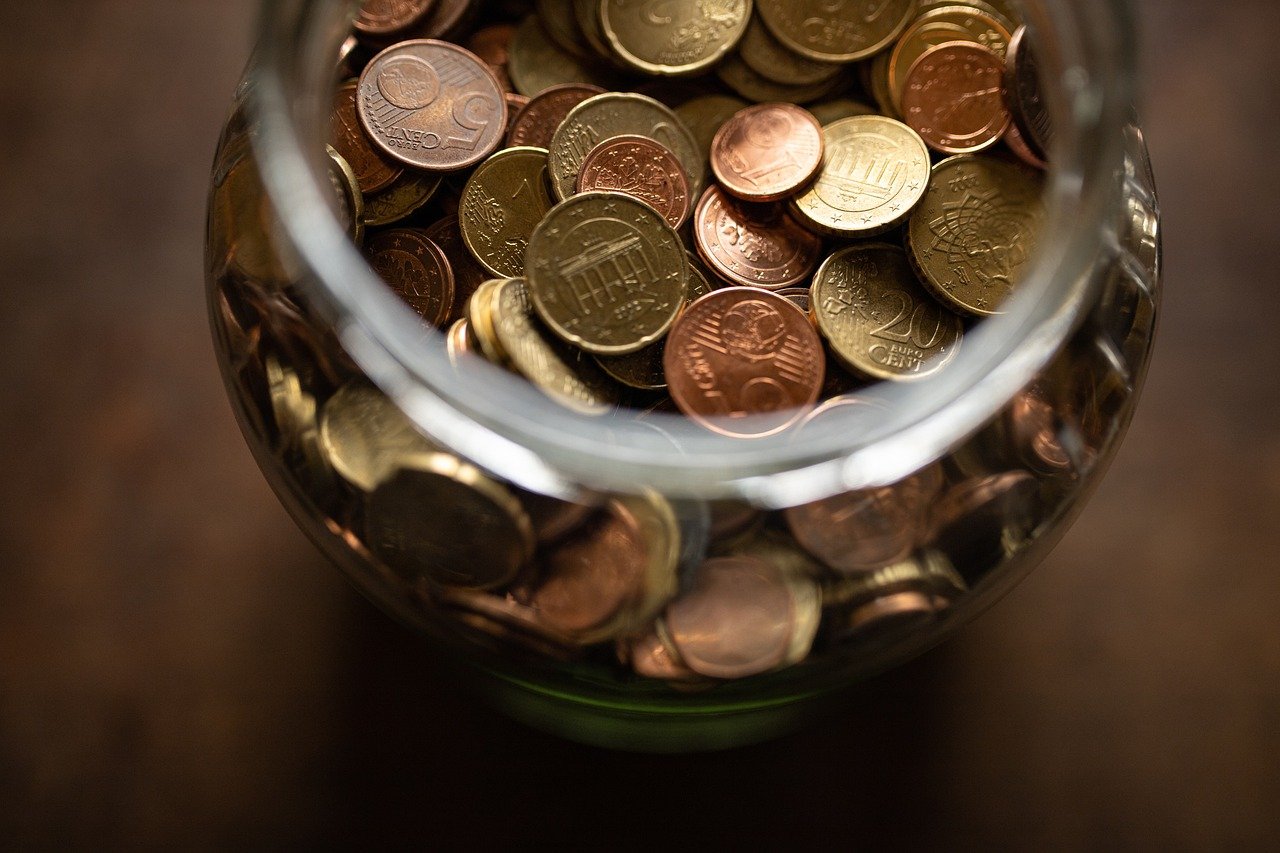 découvrez comment optimiser votre épargne retraite pour garantir un avenir financier serein et profiter pleinement de vos années de retraite.