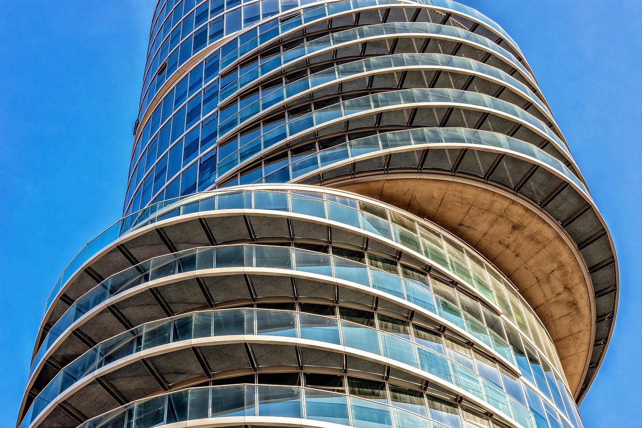 découvrez notre formation immobilière complète pour maîtriser les clés du secteur et réussir dans l'immobilier.