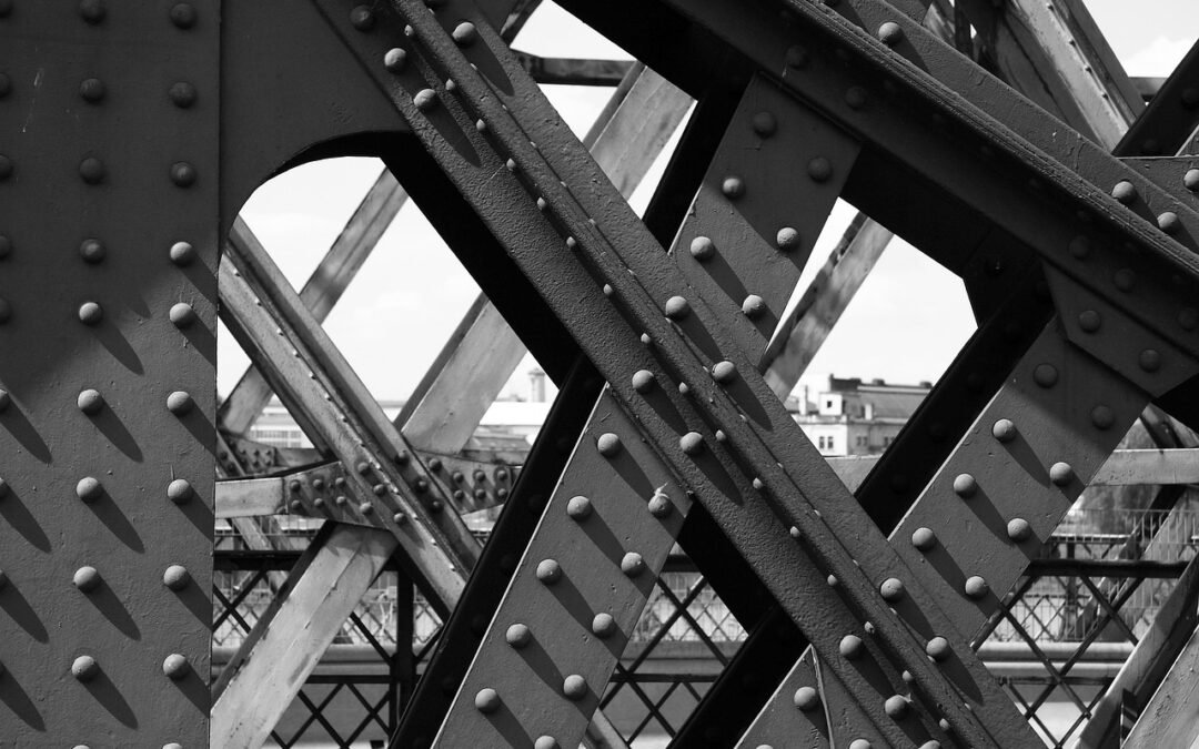 Construction en charpente métallique : découvrez les bénéfices d&rsquo;une architecture innovante et durable